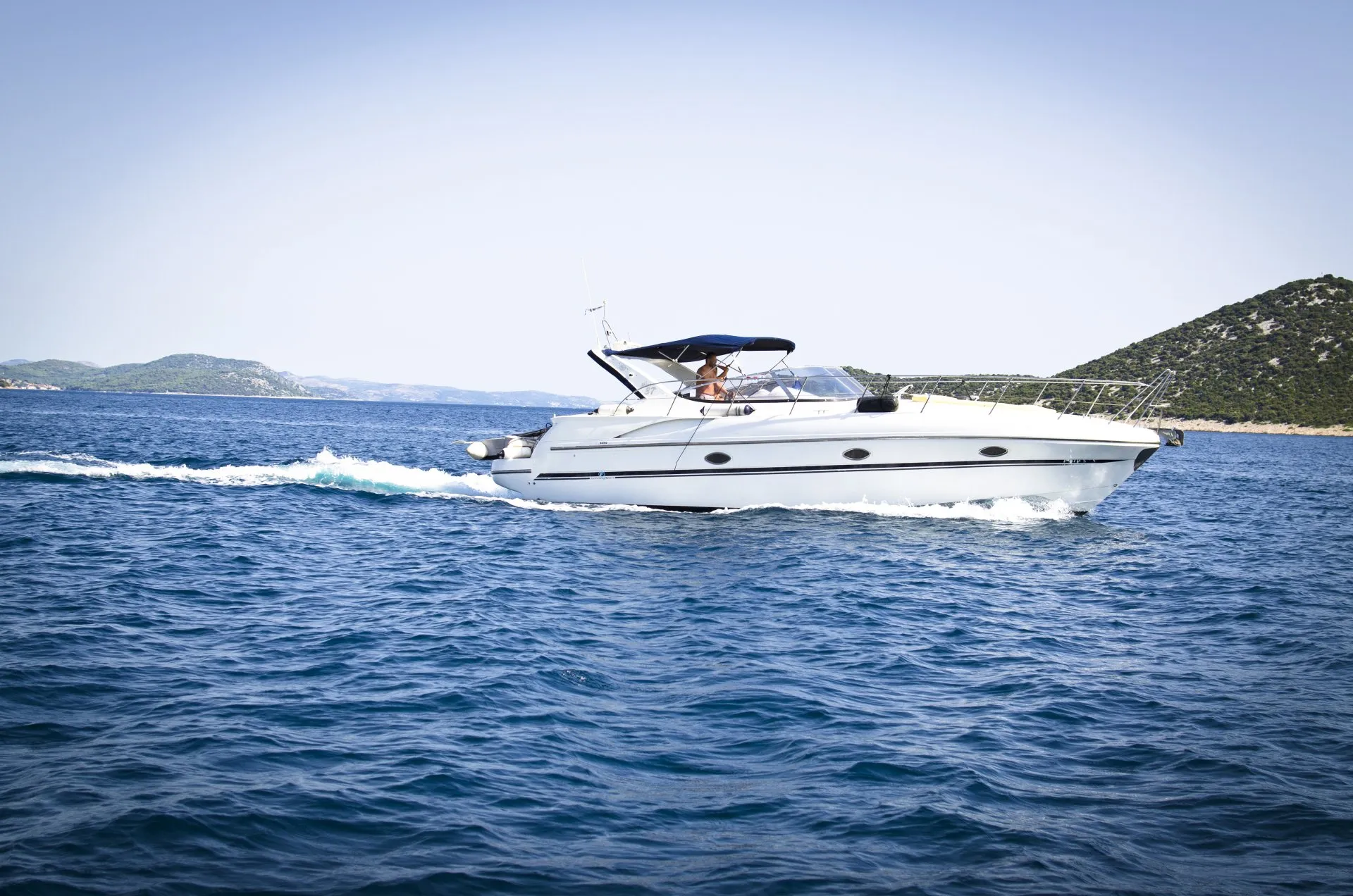 RV, Marine & Trailer